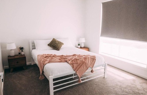 Benalla West House | The Vine House - Benalla