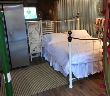 Haslemere House | The Wackery!
