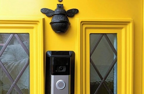 Splott House | The Wanderer - Lovely 3bd House - upto 10 guests.
