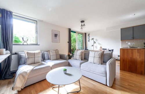 Wapping Apartment | The Wapping Villas