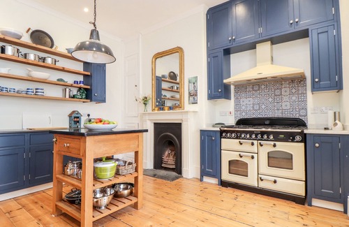 Mylor Churchtown House | THE WATER HOUSE, family friendly, with open fire in Falmouth
