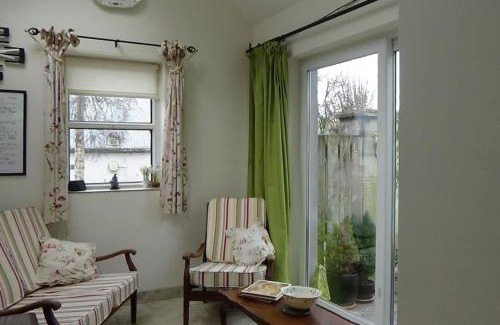 Dungannon House | The Weaver's Cottage