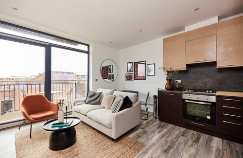 Harlesden Apartment | The Wembley Crib - Lovely 1bdr Flat With Balcony