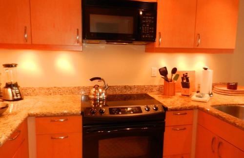 Kaanapali Condo | The Whaler 814, Black Rock, All 5 Stars