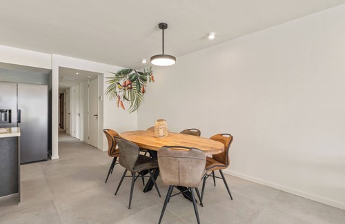 Pietermaai District Apartment | The Wharf 5D city apartment, overlooking Annabay, downtown Willemstad
