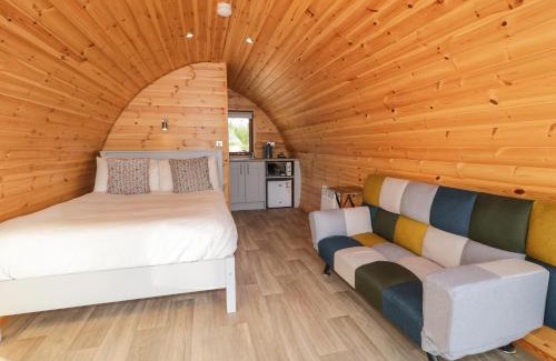Burtonport House | The Wheelhouse Pod No 9
