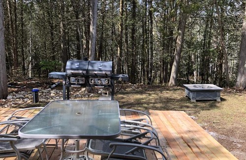 Lion's Head House | The Whippoorwill Cottage - NBP-2022-201