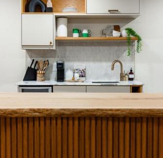 Caledonia House | The White House