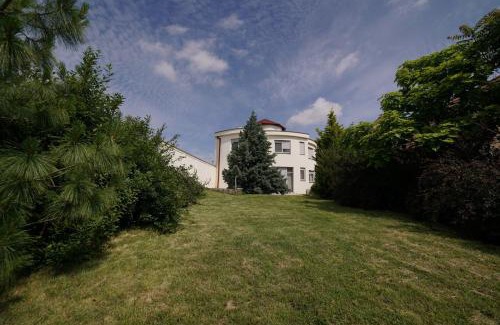 Zrenjanin Villa | The White House ZR