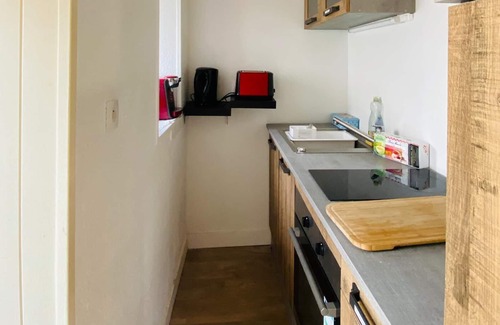 Rive Droite Apartment | The whole loc -Beautiful Bright Apartment -*WIFI 6*-