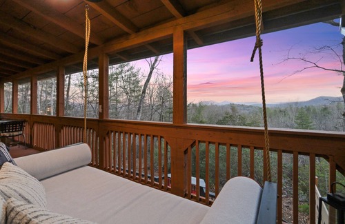 Blue Ridge House | The Wildflower: Mountain Views, Sauna, Hot Tub, Game Room, Fire Pit, Sleeps 12