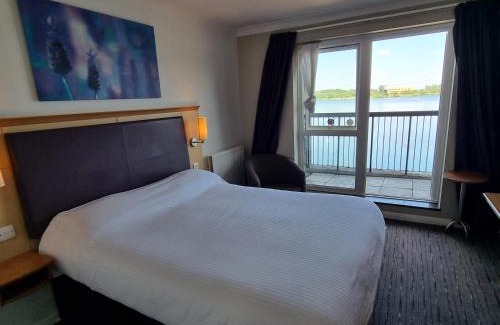 Willen Hotel | The Willen Lodge Hotel