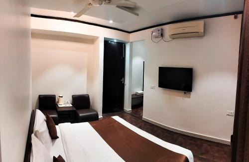 Kumarhatti Hotel | The Wind Cross