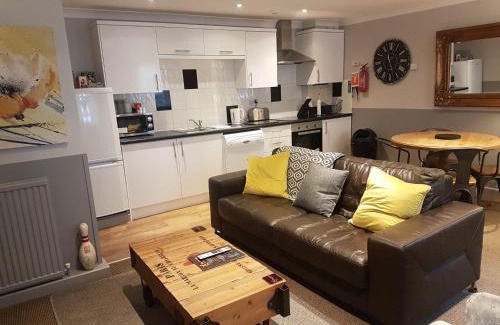 Scarborough City Centre House | The Windmill