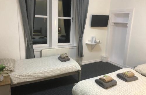 Kirkcaldy Hotel | The Windsor Hotel and Bar