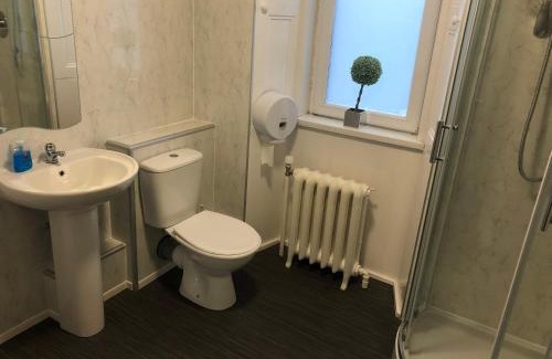 Kirkcaldy Hotel | The Windsor Hotel and Bar
