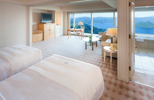 Toyako Hotel | The Windsor Hotel Toya, Vignette Collection by IHG