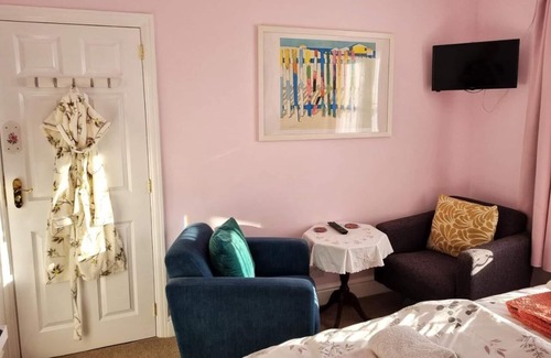 Chichester Bed & Breakfast | The Witterings Bed and Breakfast
