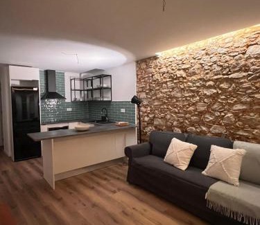 Perofilho Apartment | the writer's neighbor I