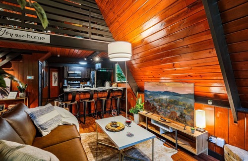 Chalet Village Ski Chalet | ★ The Yay Chalet | A-Frame ♥ of Gatlinburg