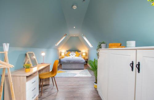 City Centre Dublin House | The Yellow Door by Shortstays