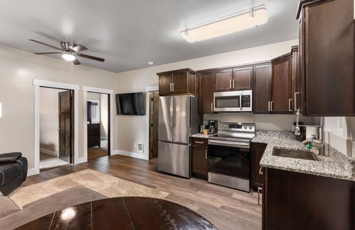 West Yellowstone Apartment | The Yellowstone Hideaway Unit C