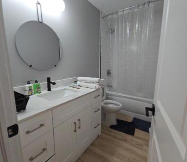 Rosemount Apartment | TheCozyPlace AhomeawayfromHome