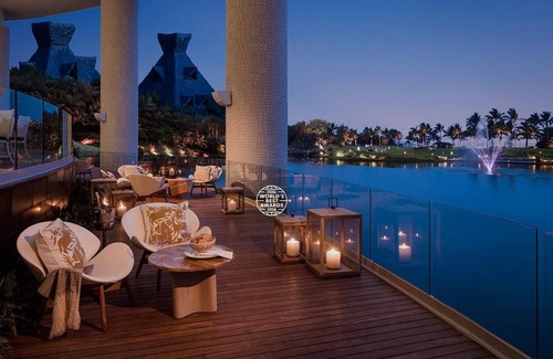 Villa Juarez House | THEME PARK PASS: PREFERRED CLUB LEVEL Grand Luxxe 3 Br Spa PLATINUM STATUS
