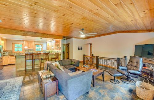 Old Forge House | Thendara Cabin on Moose River with Game Room!