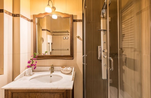 Lesvos Hotel | Theofilos Paradise Boutique Hotel