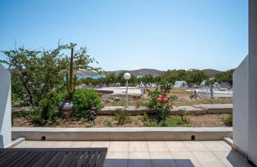 Livadi Apartment | Theros