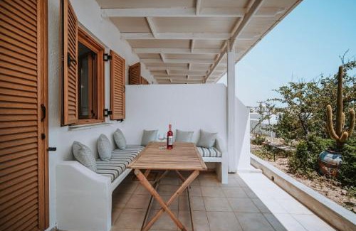 Livadi Apartment | Theros