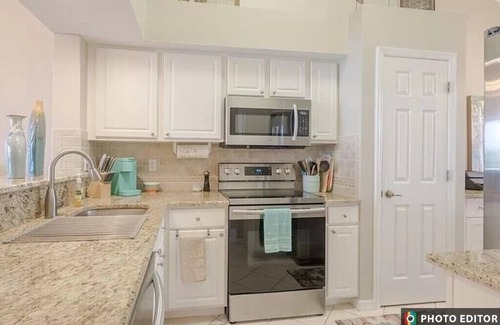 Biggar Condo | Third Floor Living with Golf Course views!