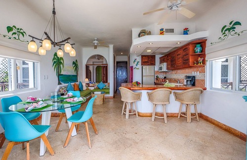 Akumal Condo | Third-Floor Oceanfront Condo with Balconies & Pool