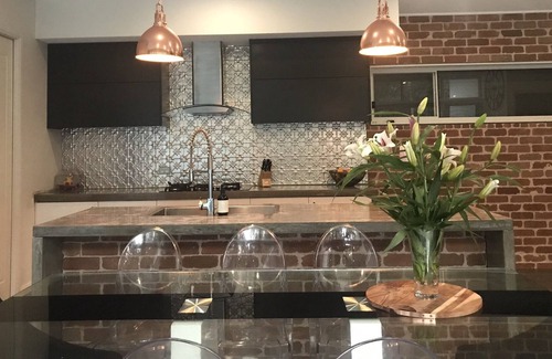Thirroul House | THIRROUL Private pool resort