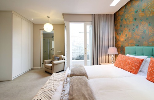Claremont House | Thirty on Grace