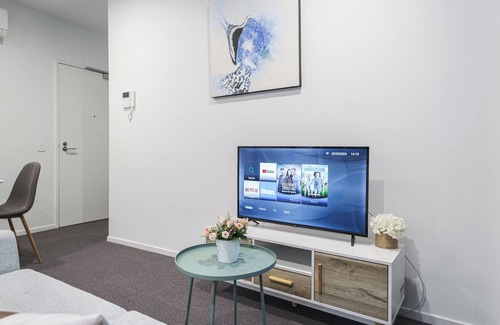Footscray Apartment | This apartment is a 1 bedroom(s), 1 bathrooms, located in Footscray, VIC.