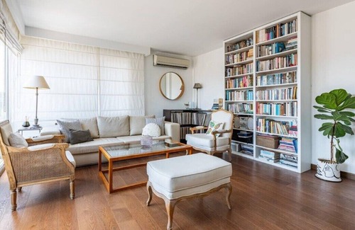 Nisantasi Apartment | This apartment is a 1 bedroom(s), 1 bathrooms, located in Şişli, İstanbul.