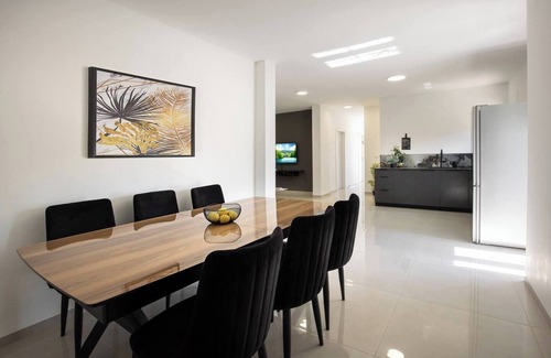 Tiberias Apartment | This apartment is a 2 bedroom(s), 2 bathrooms, located in Tiberias, North District.