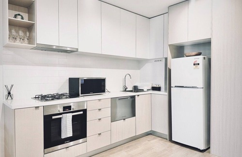 Maidstone Apartment | This apartment is a 2 bedroom(s), 2 bathrooms, located in Maribyrnong, VIC.