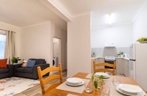 Rapid Creek Apartment | This apartment is a 2 bedroom(s), 1 bathrooms, located in Rapid Creek, NT.