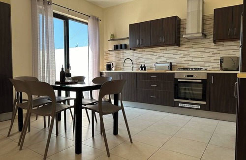 Mellieha Apartment | This apartment is a 2 bedroom(s), 1.5 bathrooms, located in Il-Mellieħa, null.