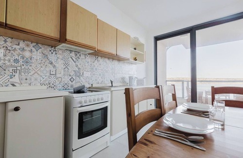 Għadira Apartment | This apartment is a 2 bedroom(s), 1 bathrooms, located in Il-Mellieħa, null.