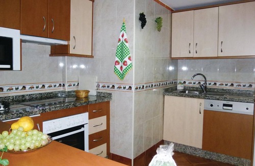 Torrequebrada Apartment | This beautiful and modern apartment is located only 100 meters from the sandy beach and is fully equ