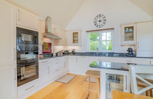 Winsham Cottage | This beautiful lodge ticks all the boxes for your next break in the Somerset countryside.