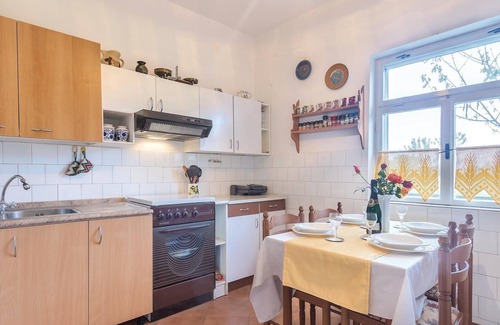 Veliki Vareski House | This comfortable vacation house is located in the quiet Istrian village of Veliki Vare.