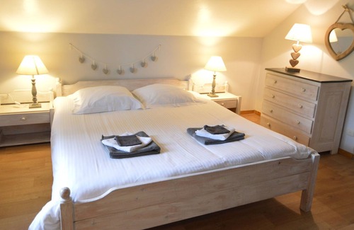 Chodes Ski Chalet | this cottage is a superb chalet