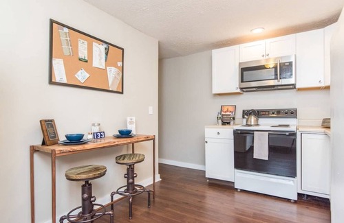 Frankfort House | This house is a 2 bedroom(s), 1 bathrooms, located in Frankfort, KY.