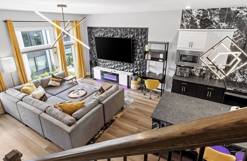 Chattanooga House | This house is a 3 bedroom(s), 3.5 bathrooms, located in Chattanooga, TN.