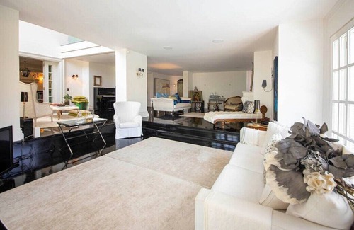 Bodrum City Center House | This house is a 3 bedroom(s), 3.5 bathrooms, located in Bodrum, Muğla.